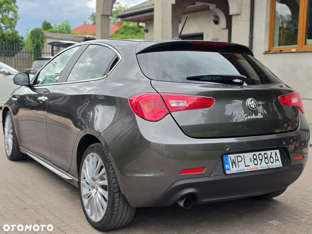 Alfa Romeo Giulietta - 10