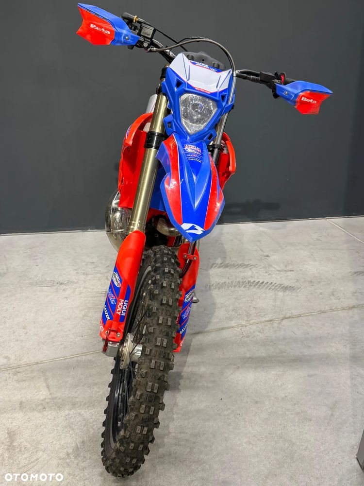 Beta RR - 8