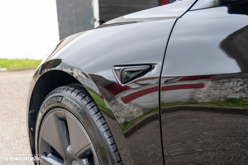 Tesla Model 3 Standard Range Plus RWD - 4