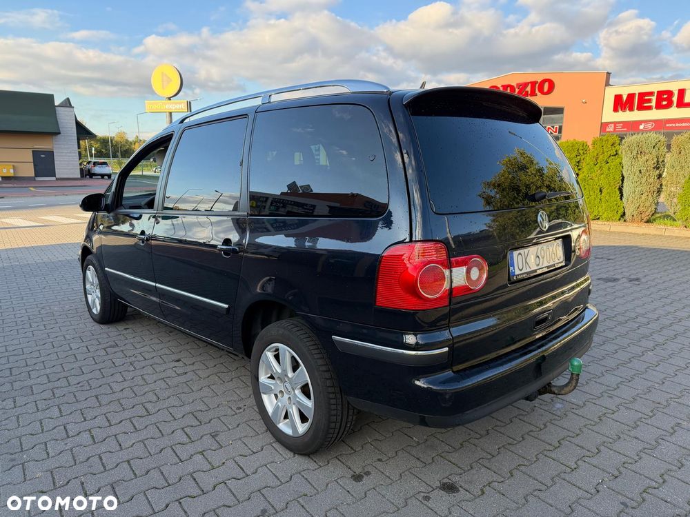 Volkswagen Sharan 2006 photo 3