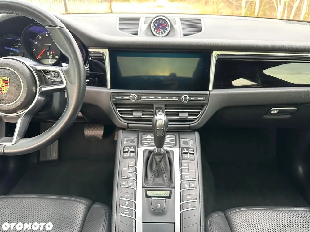 Porsche Macan PDK - 36