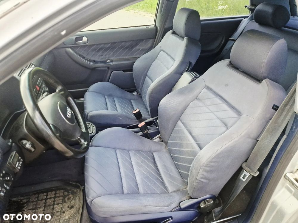 Audi A3 3-drzwiowe 1.6 S Line Sportpaket plus - 3