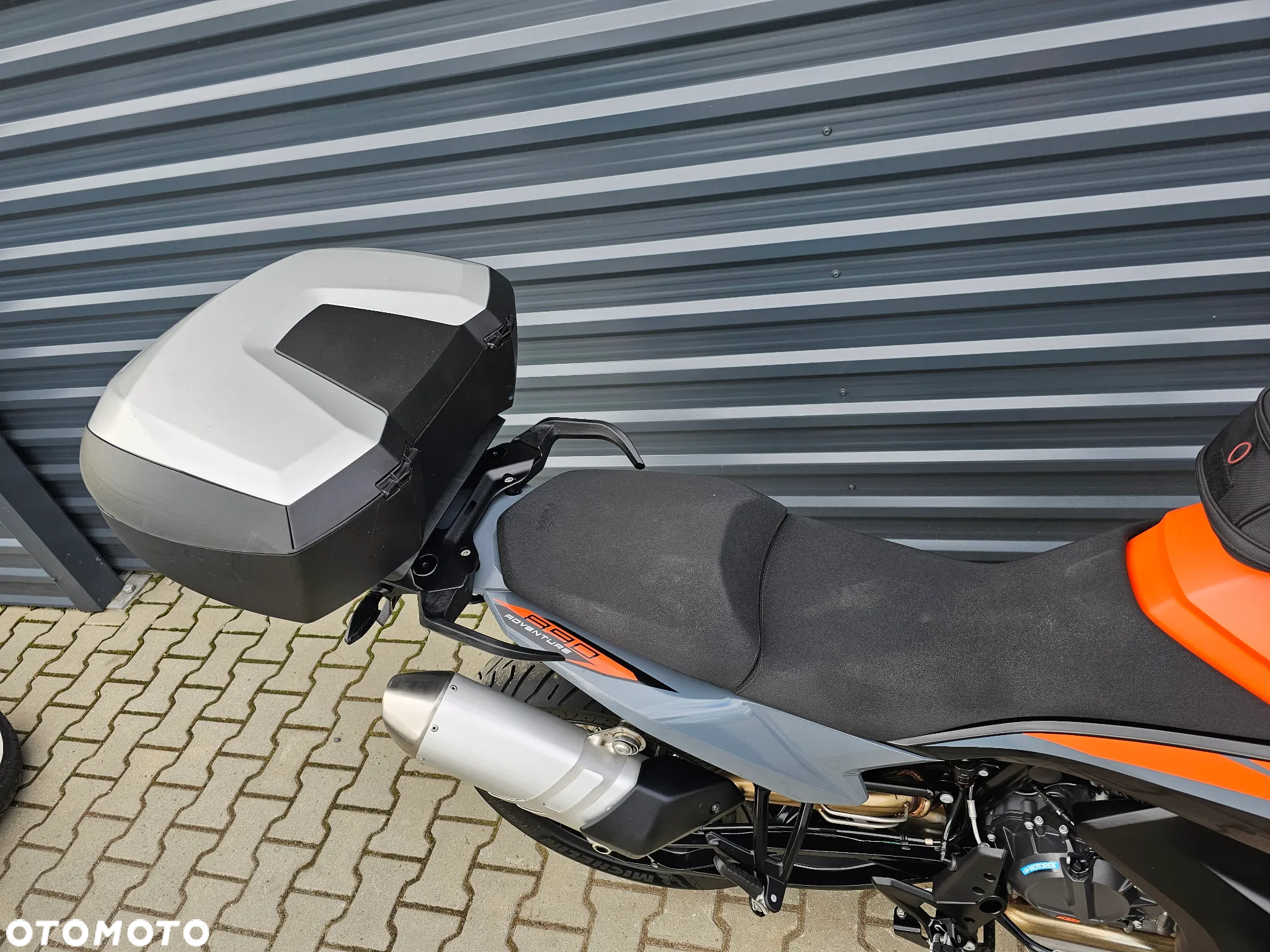 KTM Adventure - 16