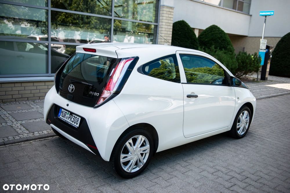 Toyota Aygo 1.0 VVT-i Sprint EU6 - 4