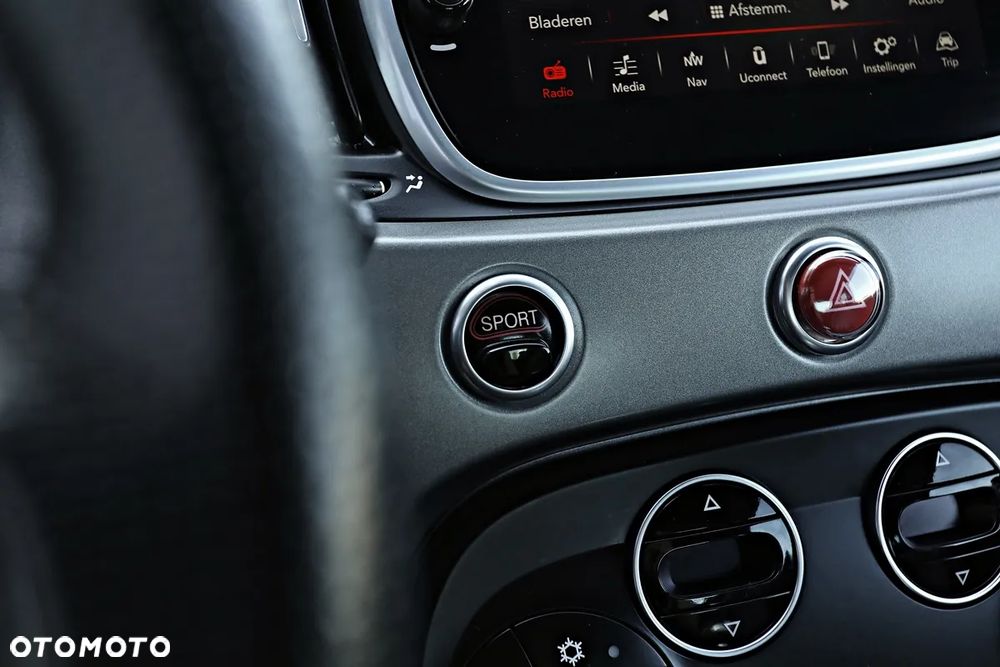 Abarth 695 - 33