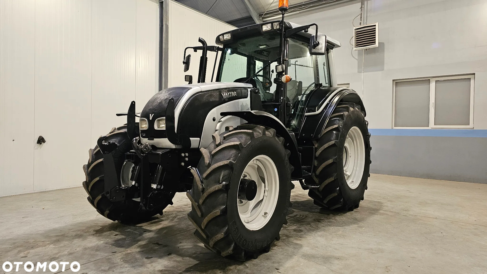 Valtra N 121 Transport N101 Konspla do Tura Quick Ares Maxxum - 3
