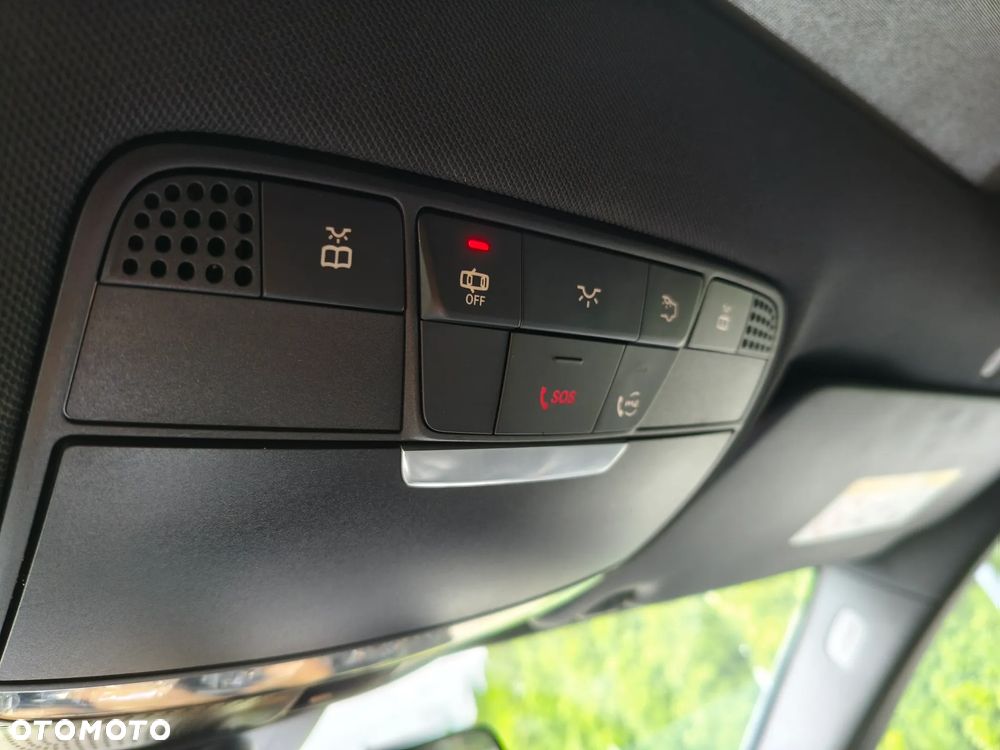Mercedes-Benz Klasa C 220 d 9G-TRONIC AMG Line - 17