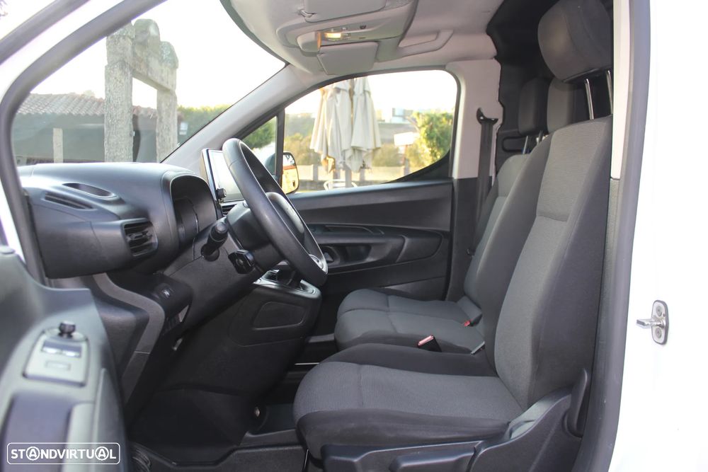 Citroën BERLINGO 1.5 DCI - 3 LUG. - A/C - IVA DEDUTIVEL - 11