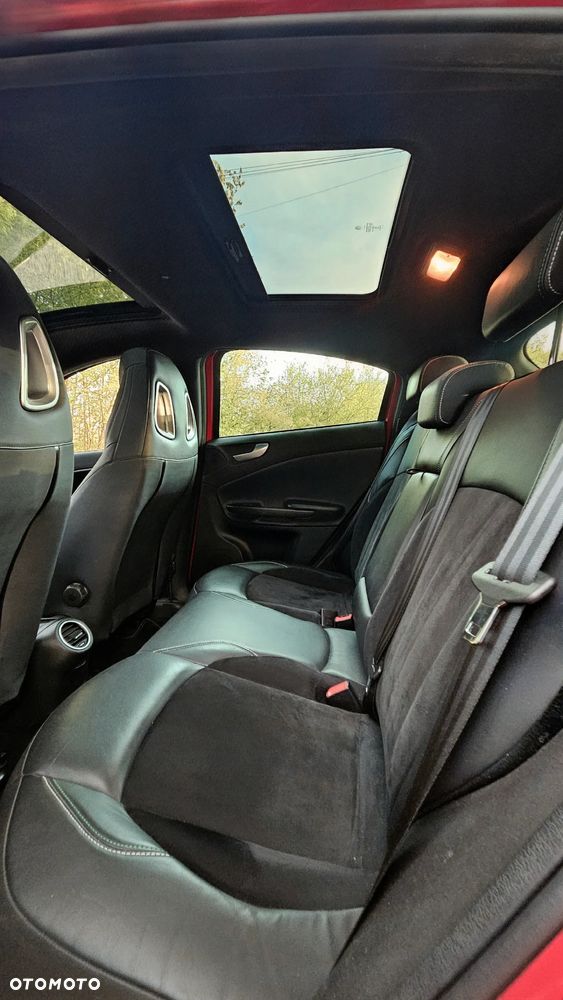 Alfa Romeo Giulietta 1.4 TB 16V Multiair - 8