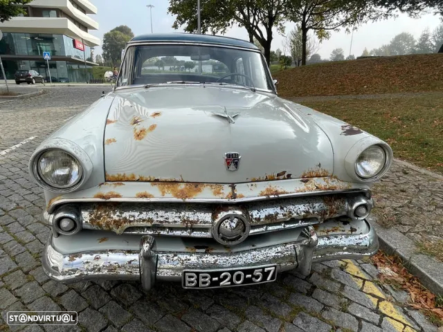 Ford Crestline - 15