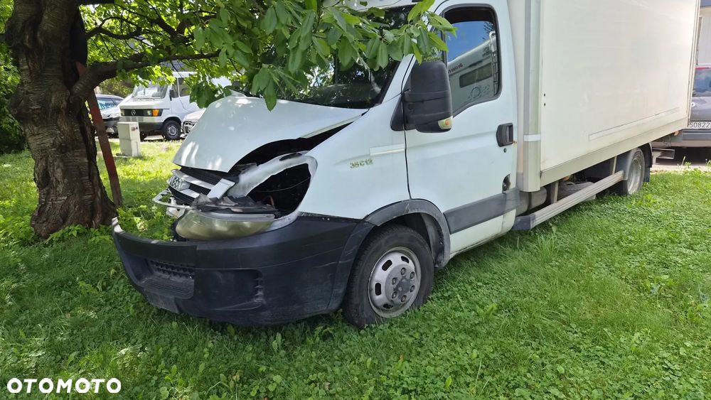Iveco 35C12 - 1