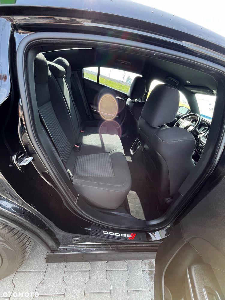 Dodge Charger 5.7 R/T - 15