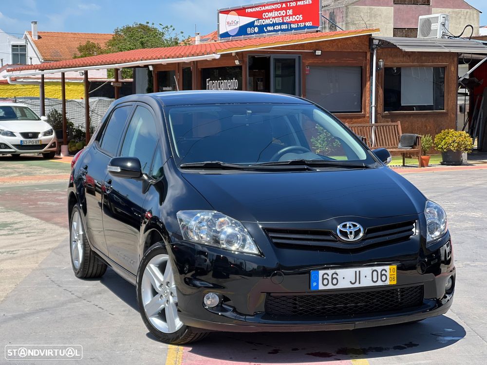 Toyota Auris 1.4 D-4D DPF - 1