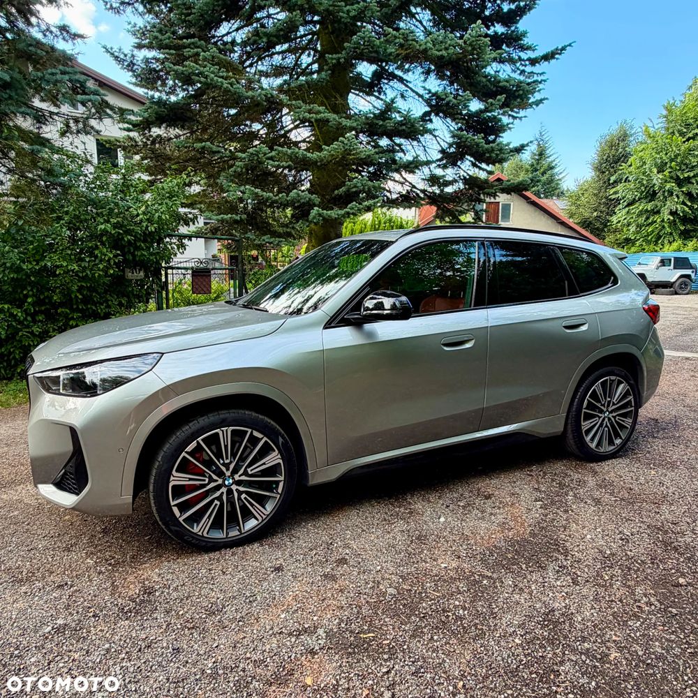 BMW X1 xDrive25i M Sport - 4