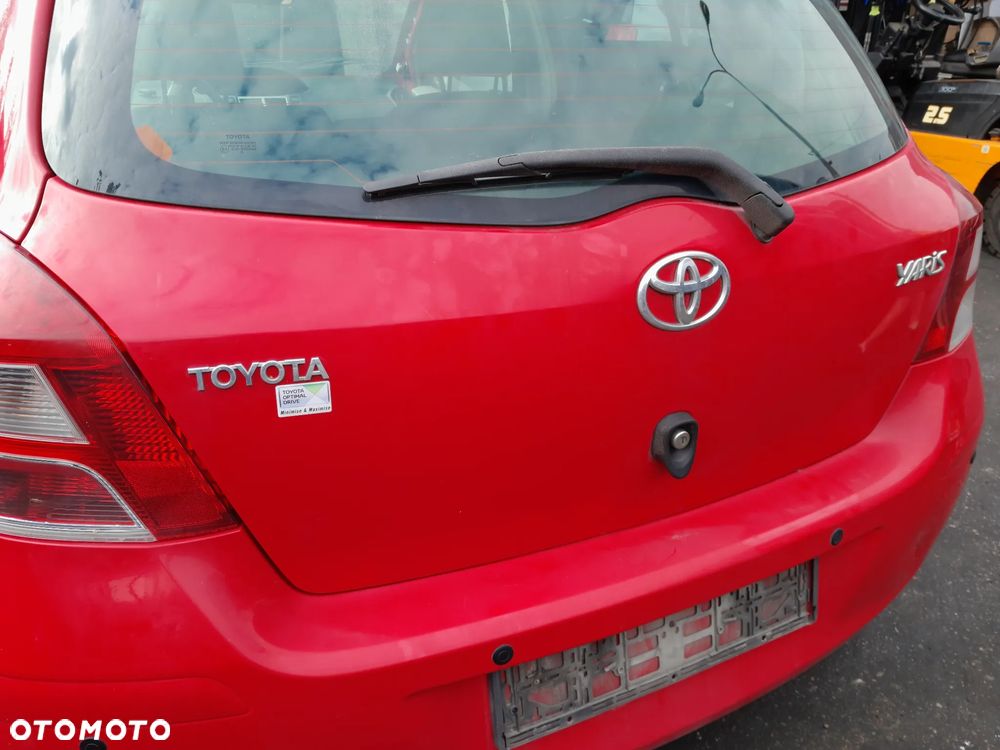 Klapa tylna pokrywa bagażnika TOYOTA Yaris II lift 5D 09-11r. 3P0 - 5