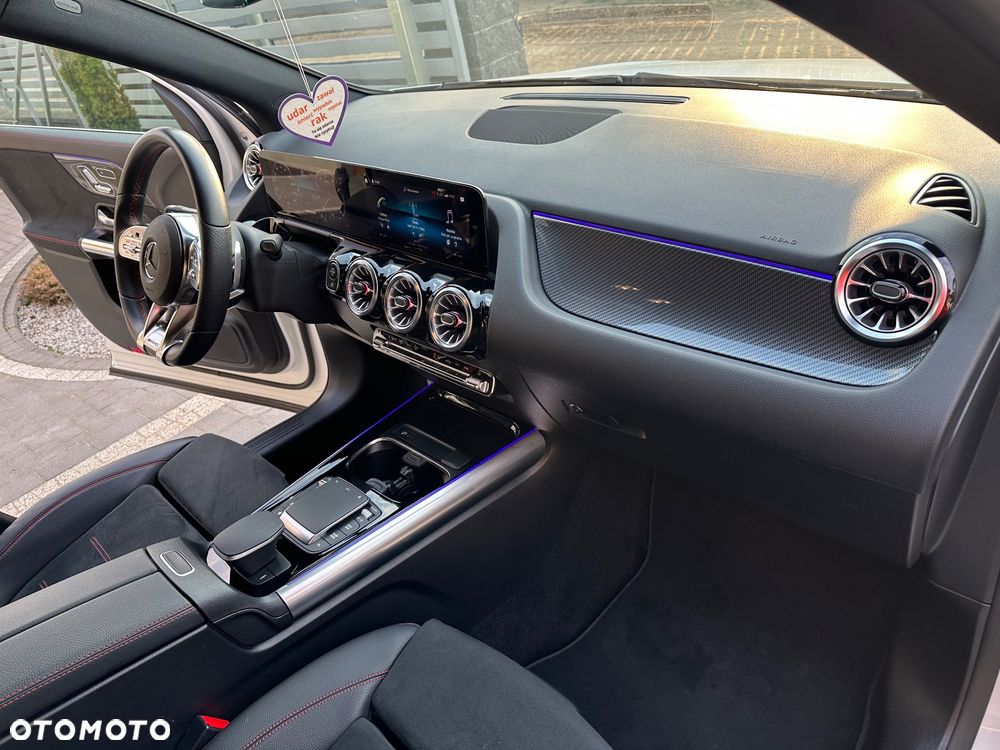 Mercedes-Benz GLA AMG 35 4Matic AMG Speedshift DCT 8G - 22