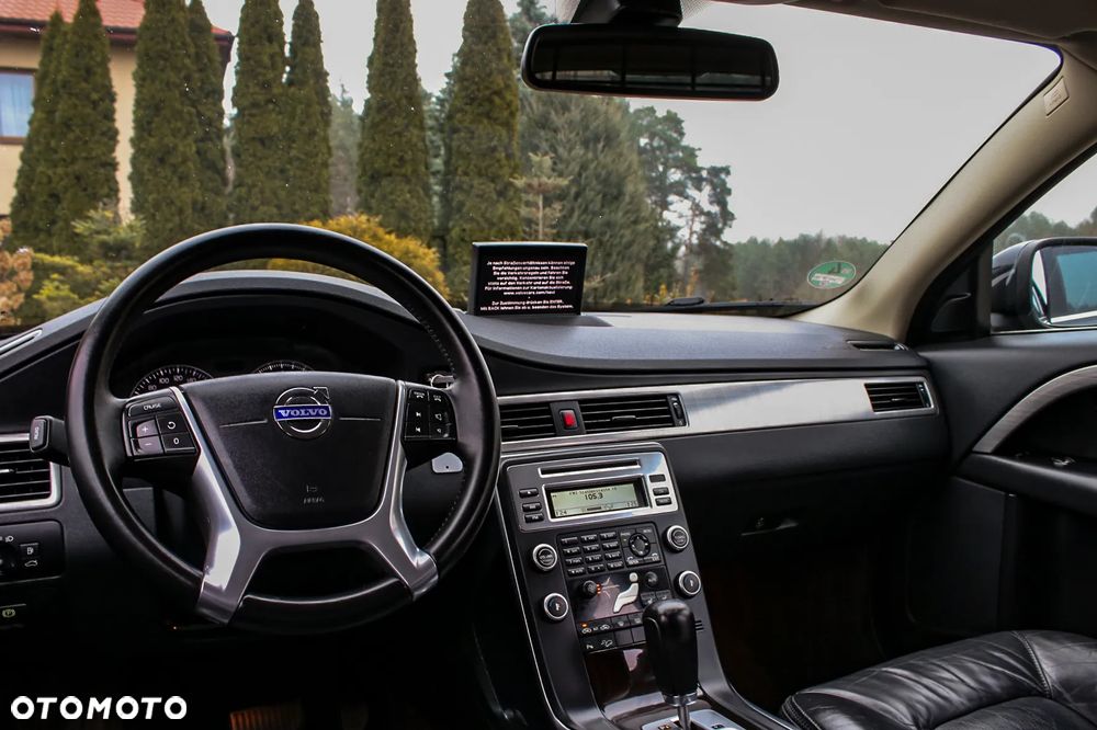 Volvo XC 70 3.2 AWD Summum - 35