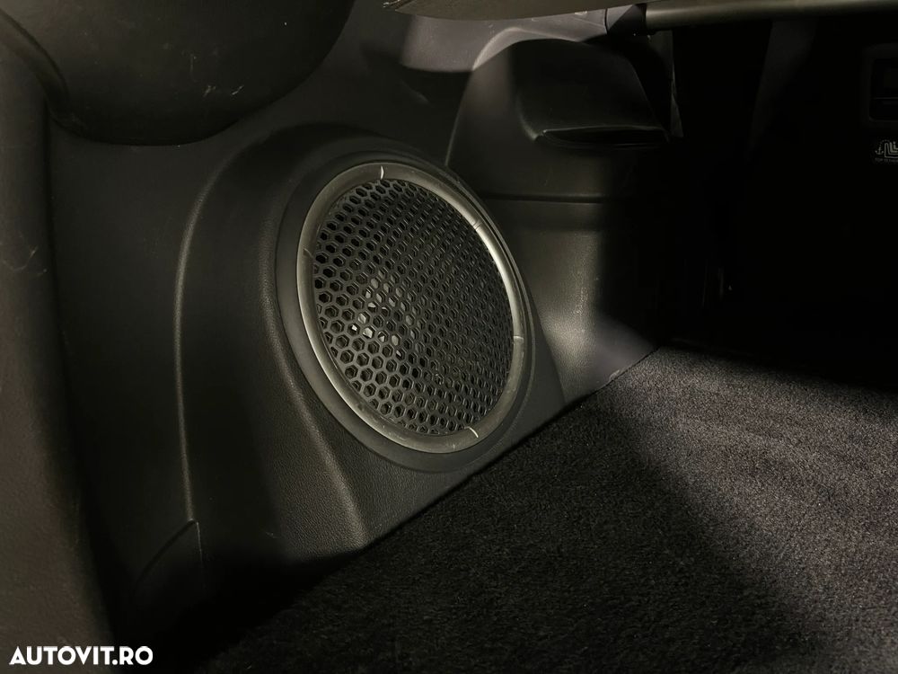 Mitsubishi Outlander 2.4 4WD Plug-In Hybrid Diamant - 28