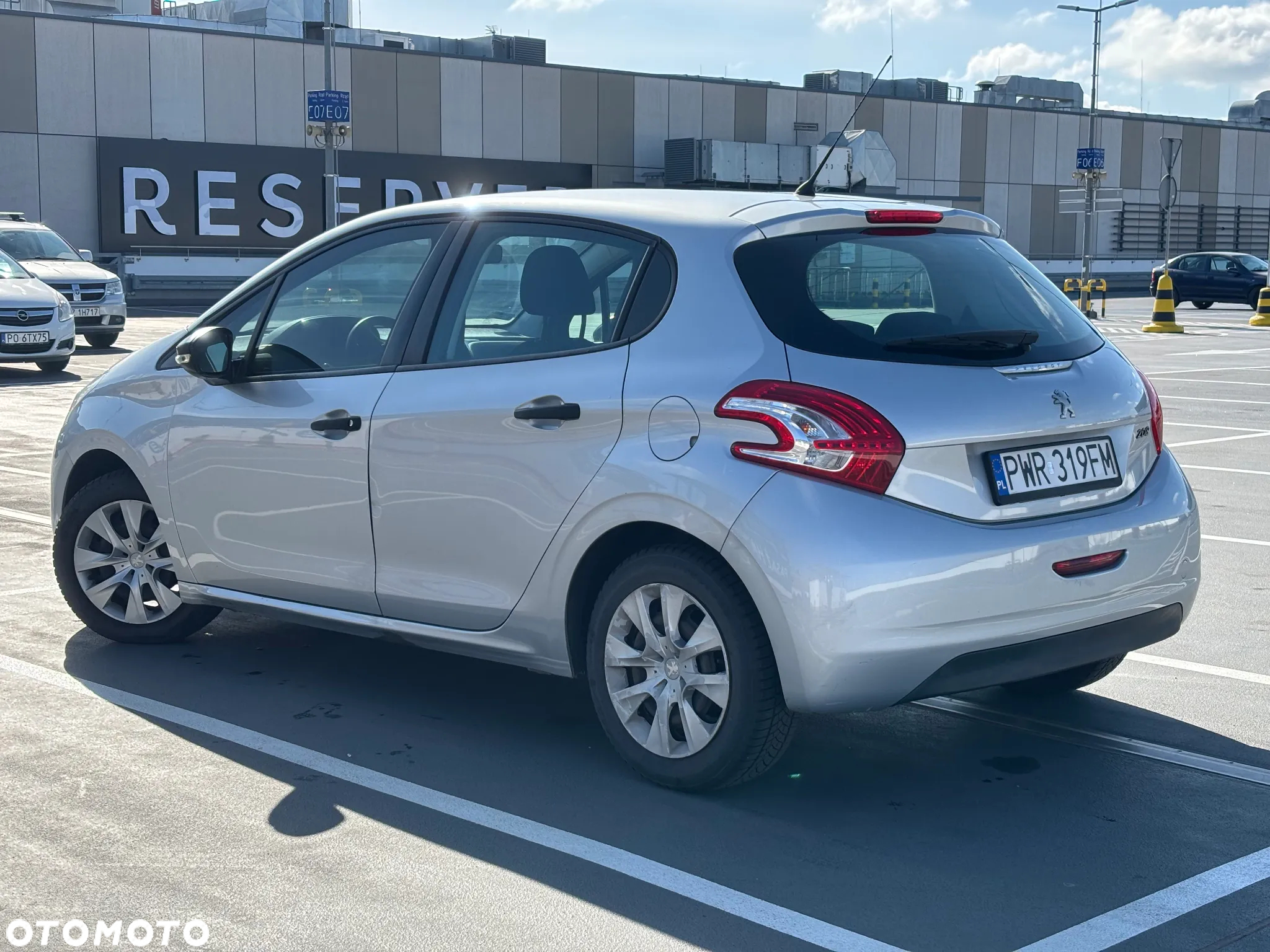 Peugeot 208 1.2 PureTech Active - 5