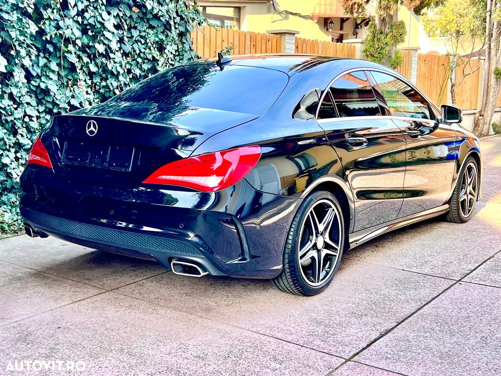 Mercedes-Benz CLA 180 AMG Line - 2