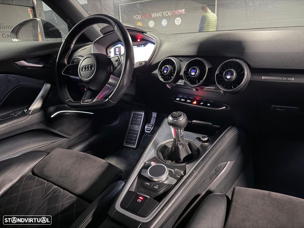 Audi TT Coupé 2.0 TFSI S-line - 22