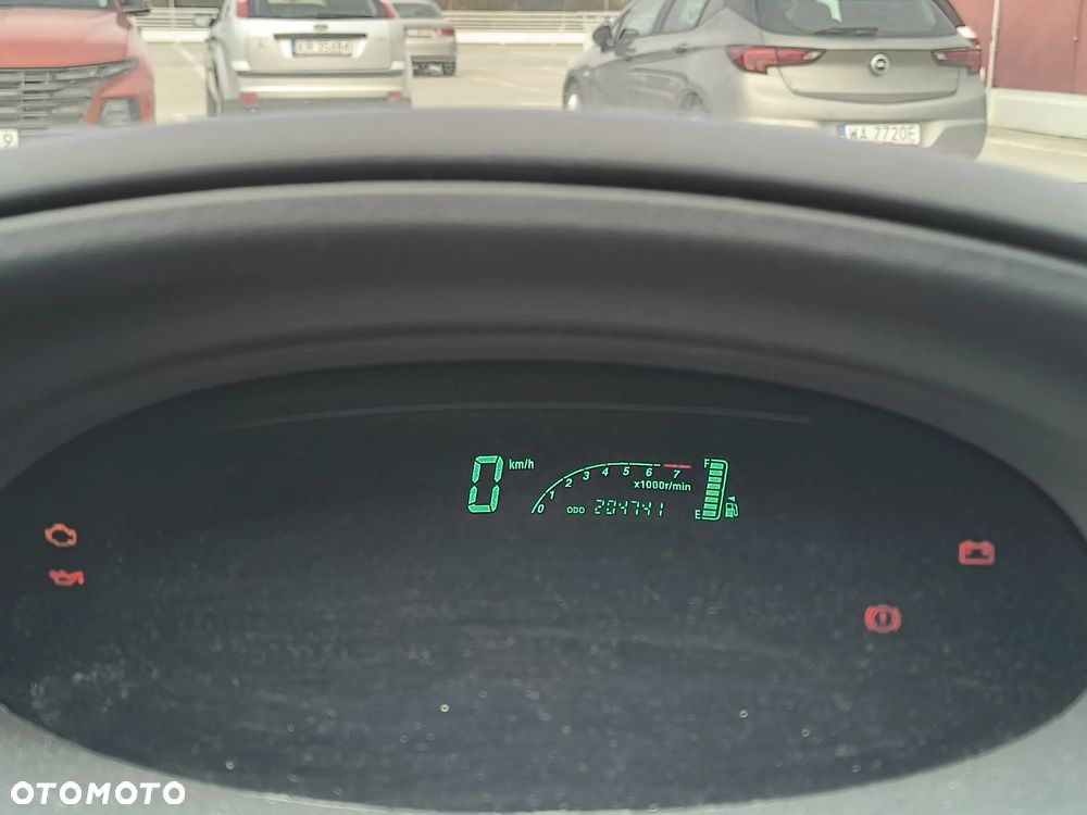 Toyota Yaris 1.0 Luna - 9