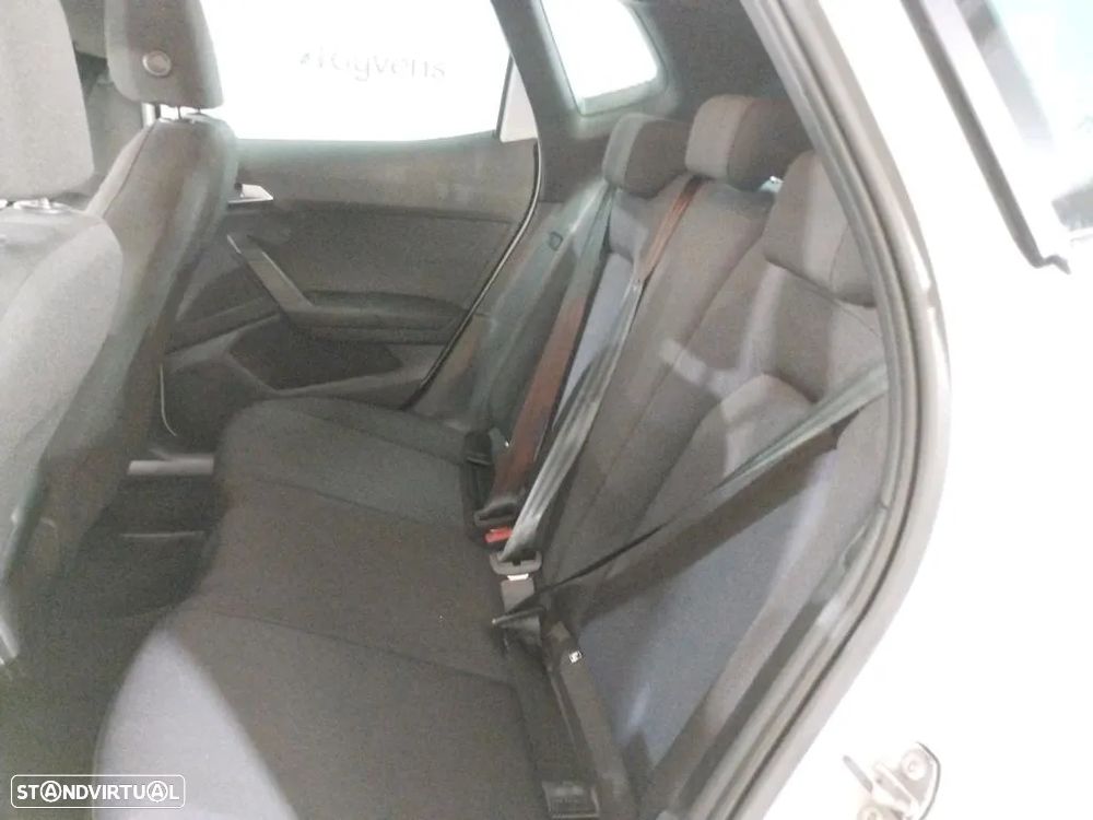 SEAT Arona 1.0 TSI FR - 8