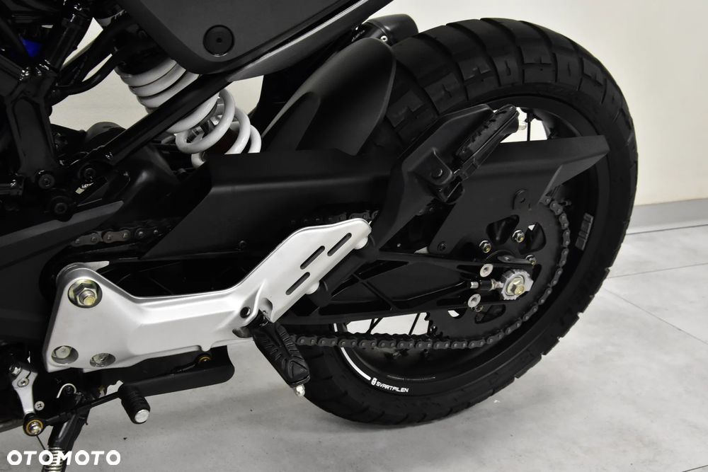 Husqvarna Svartpilen - 37