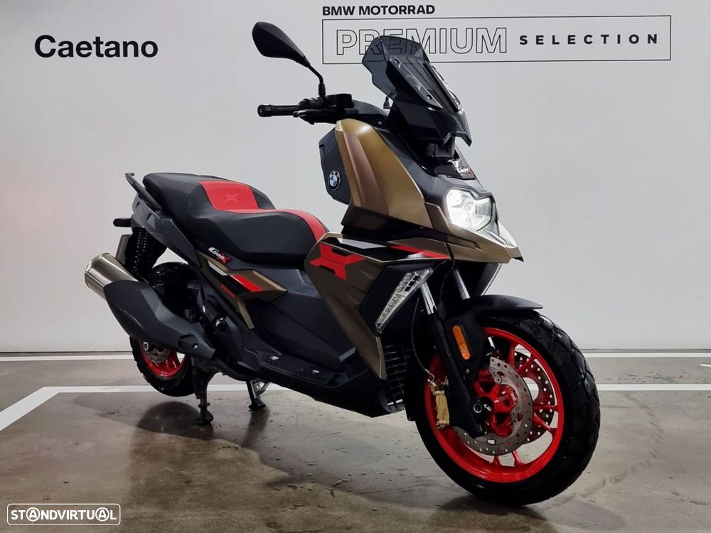 BMW C 400 X 400 X Kalamata metallic matt. - 4
