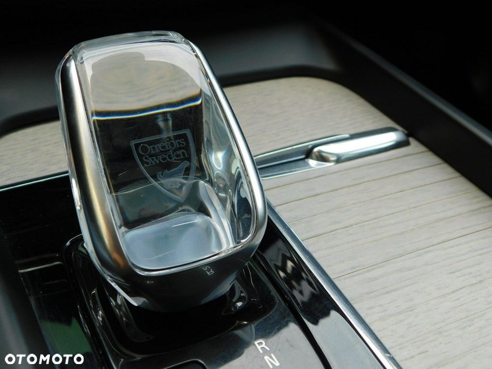 Volvo XC 60 B4 B Inscription - 24