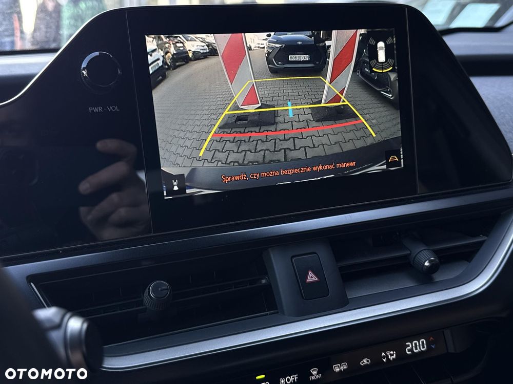 Lexus UX 250h GPF Business 2WD - 23