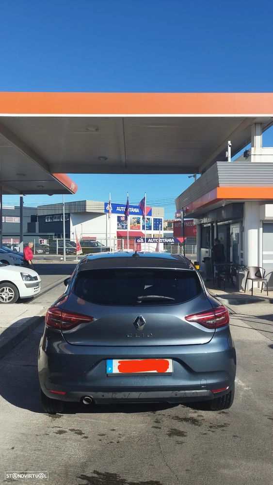 Renault Clio - 7