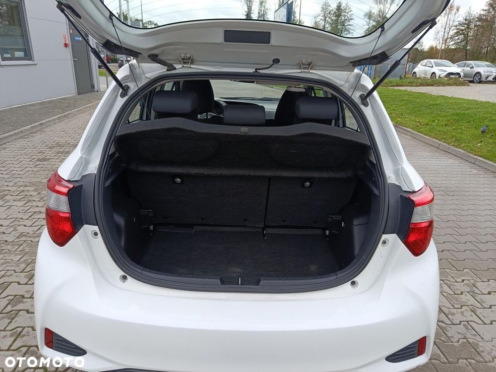 Toyota Yaris - 13