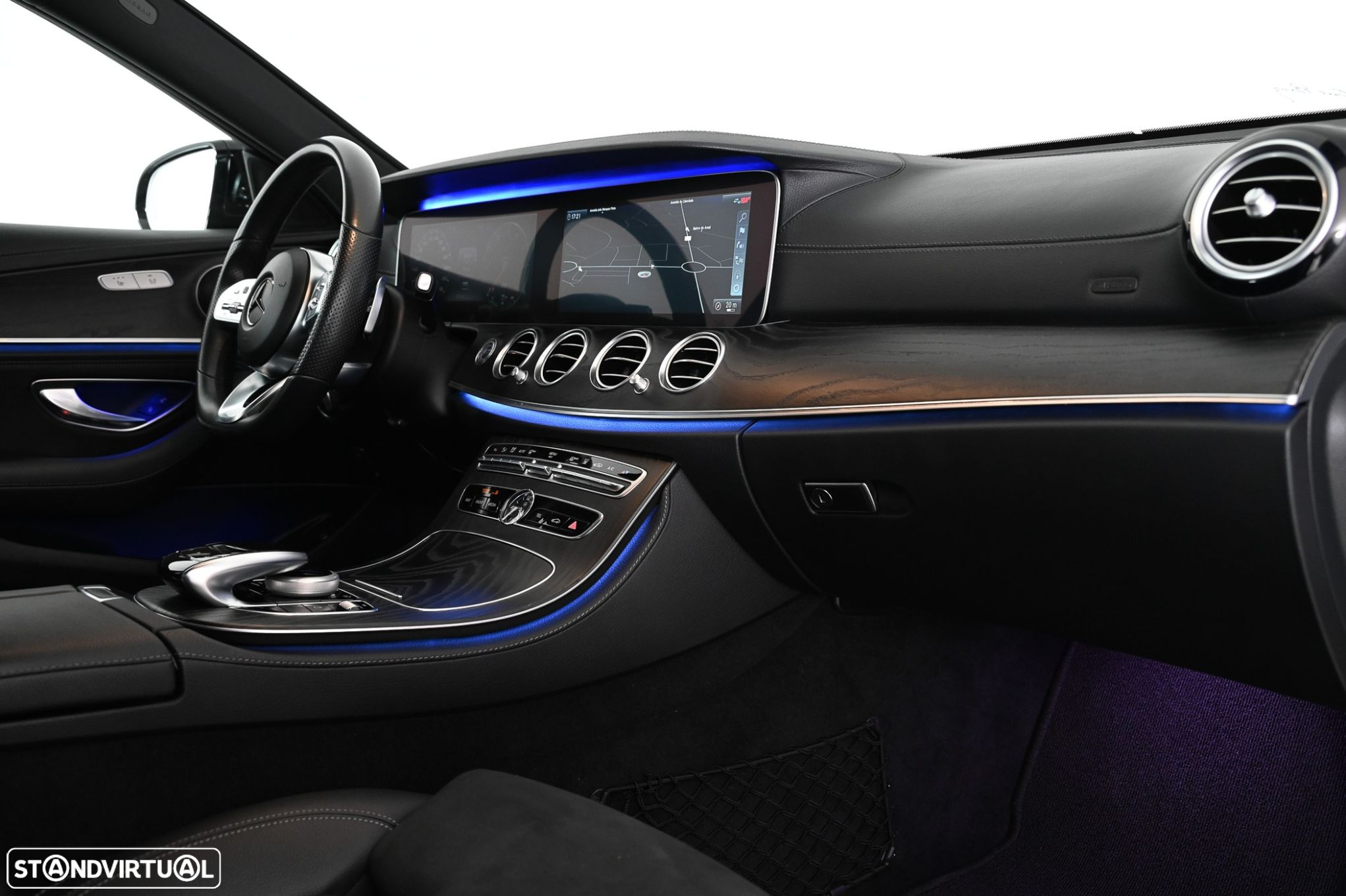Mercedes-Benz E 300 - 25