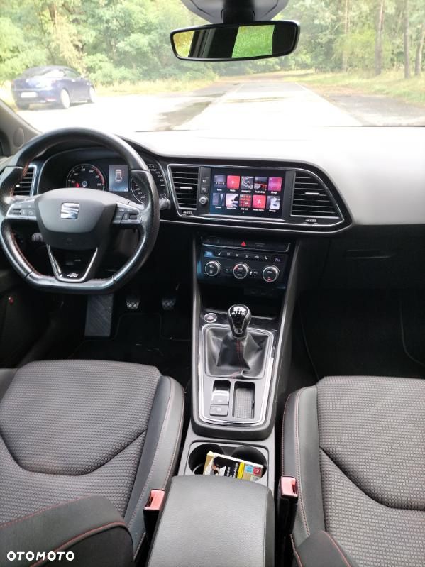 Seat Leon 1.5 TSI ACT OPF FR Black Matt Edition - 5