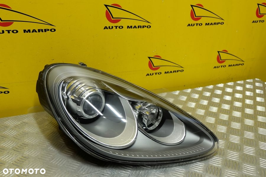 PORSCHE CAYENNE 2011- REFLEKTOR LAMPA ZWYKŁA R USA - 4