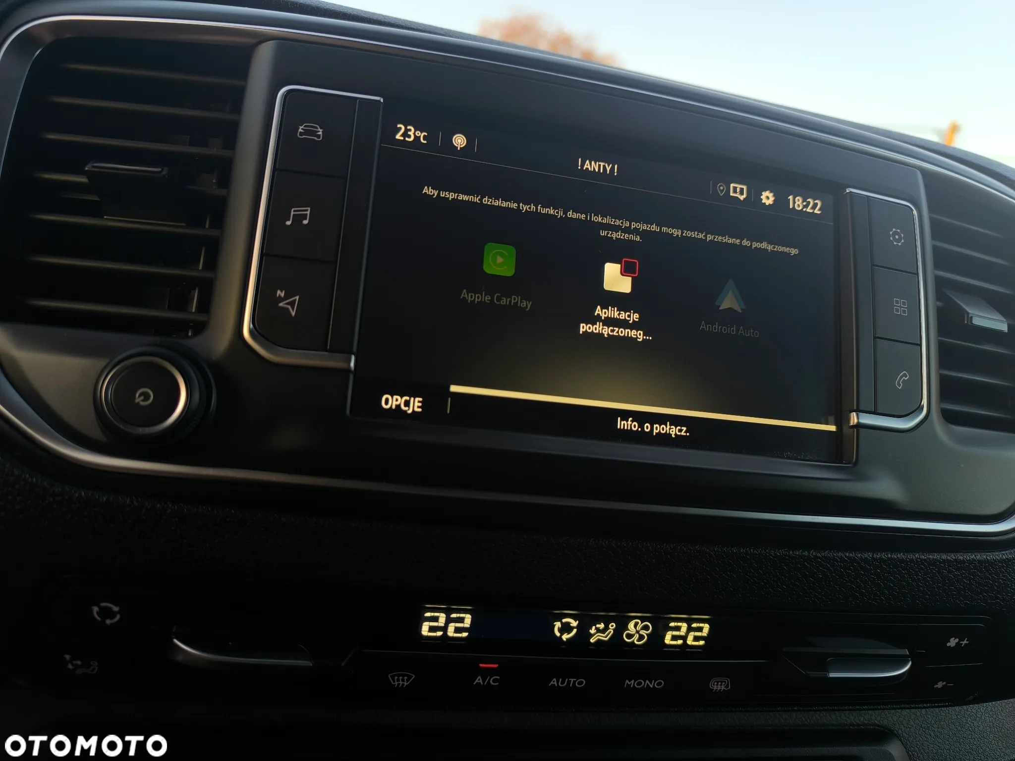 Opel VIVARO - 23