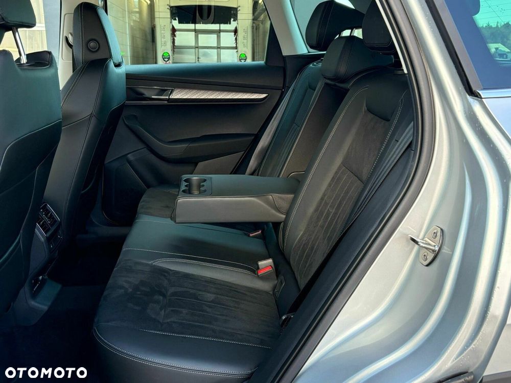 Skoda Karoq 1.5 TSI ACT 4x2 Style DSG - 16