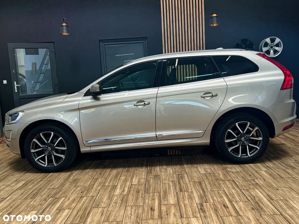 Volvo XC 60 D4 Momentum - 13