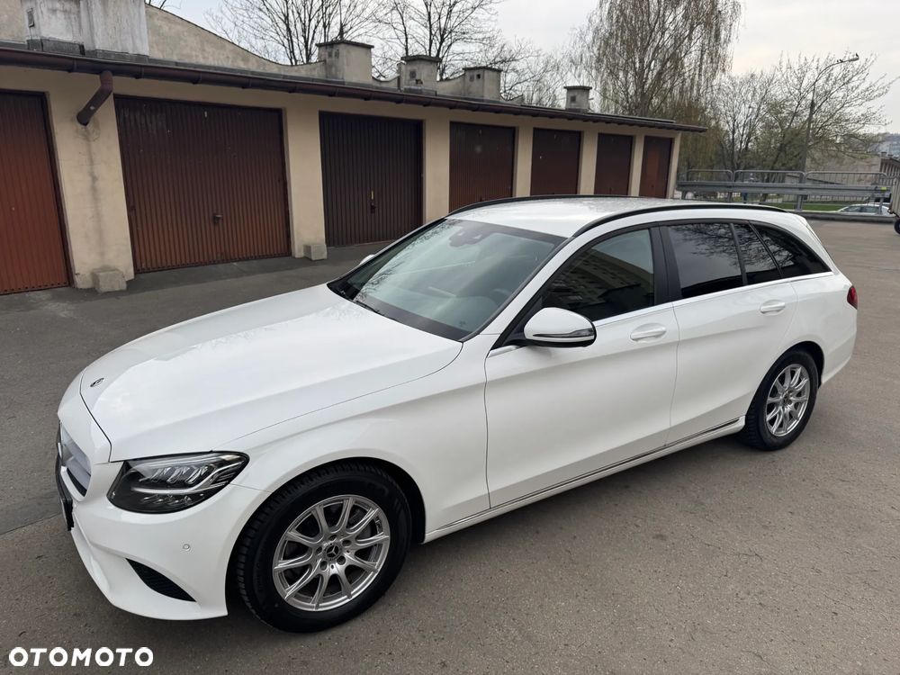 Mercedes-Benz Klasa C 200 d 9G-TRONIC - 18