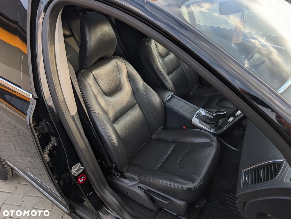 Volvo XC 60 D4 Drive-E Summum - 33