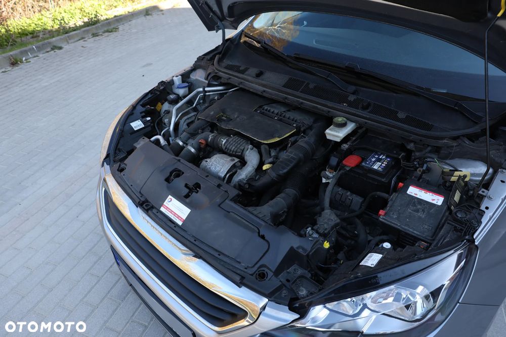 Peugeot 308 1.6 BlueHDi Allure S&S - 29