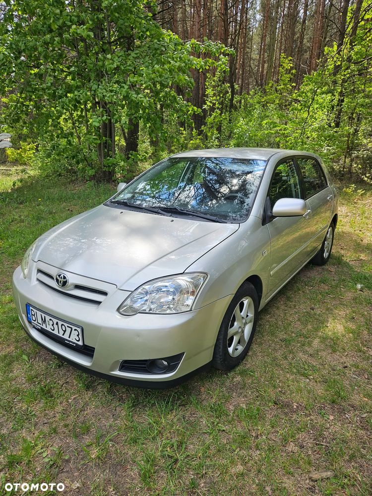 Toyota Corolla 1.4 D-4D Luna - 2