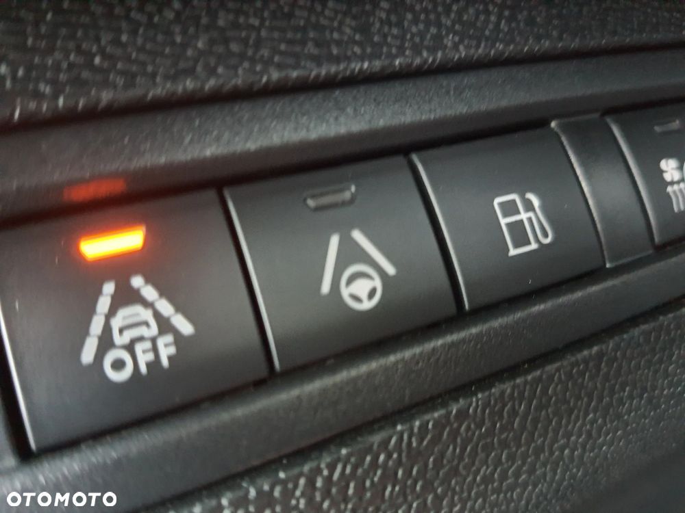 Peugeot 3008 1.6 PureTech GT S&S EAT8 - 20