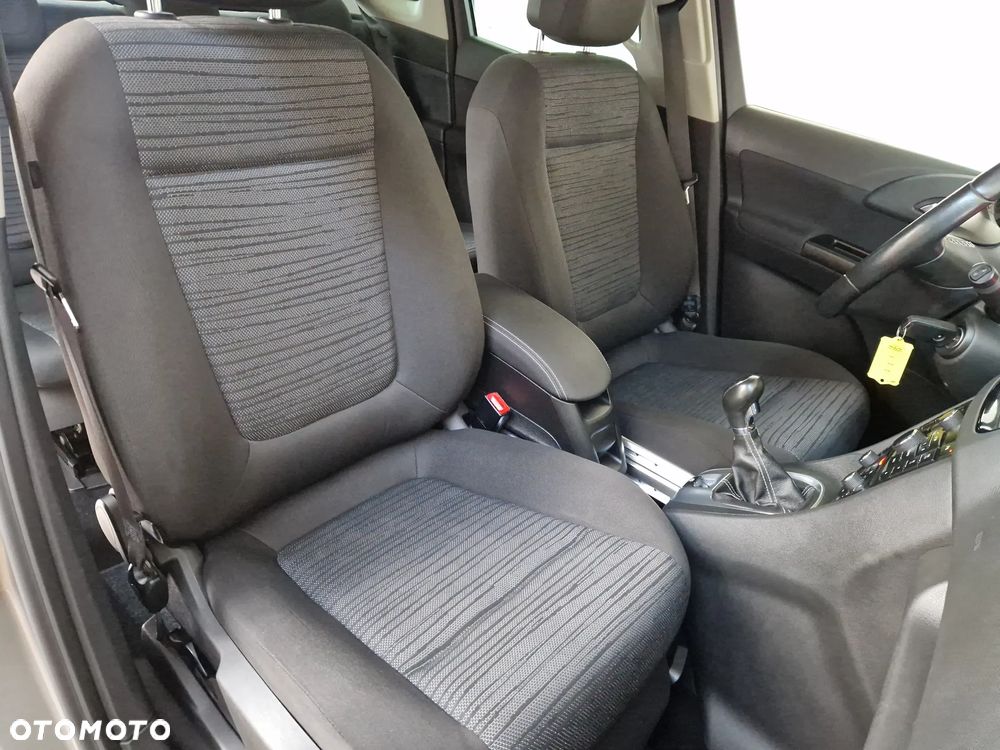 Opel Meriva 1.4 Innovation - 33