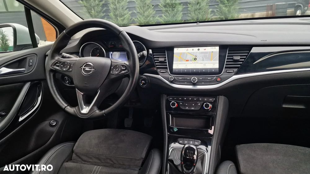 Opel Astra Sports Tourer 1.6 CDTI ECOTEC ECOFlex Start/Stop Cosmo - 20