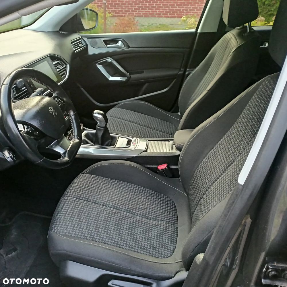 Peugeot 308 1.2 PureTech Active Pack S&S - 6