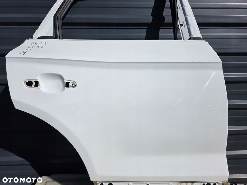 DRZWI PRAWY TYŁ AUDI Q5 FY 80A LY9C - 2