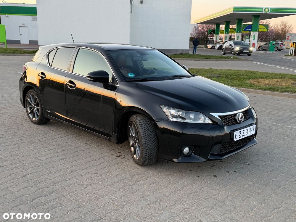 Lexus CT 200h F Sport - 3