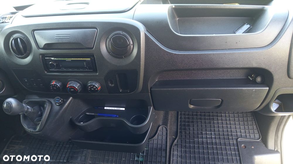 Renault Master - 11
